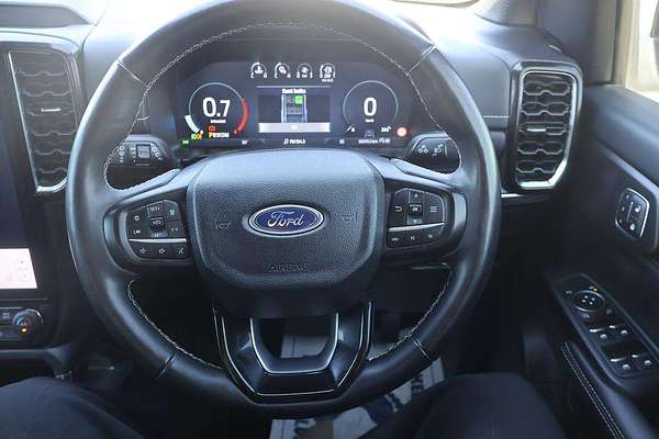 2023 Ford Everest Platinum 3.0L