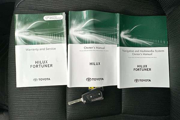 2022 Toyota Hilux SR GUN126R 4X4