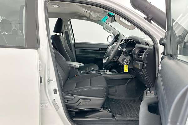 2022 Toyota Hilux SR GUN126R 4X4