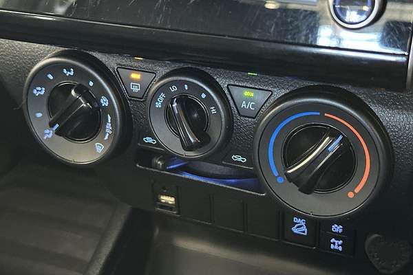 2022 Toyota Hilux SR GUN126R 4X4