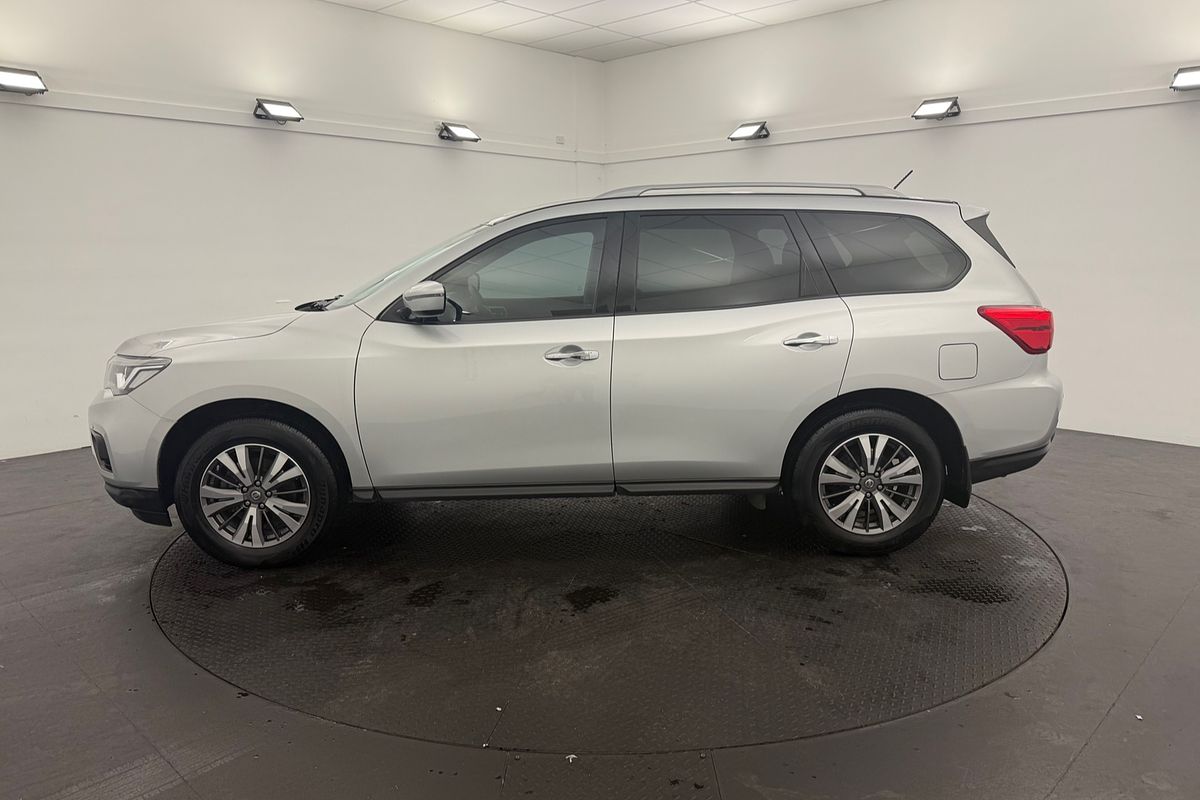 2017 Nissan Pathfinder ST R52 Series II