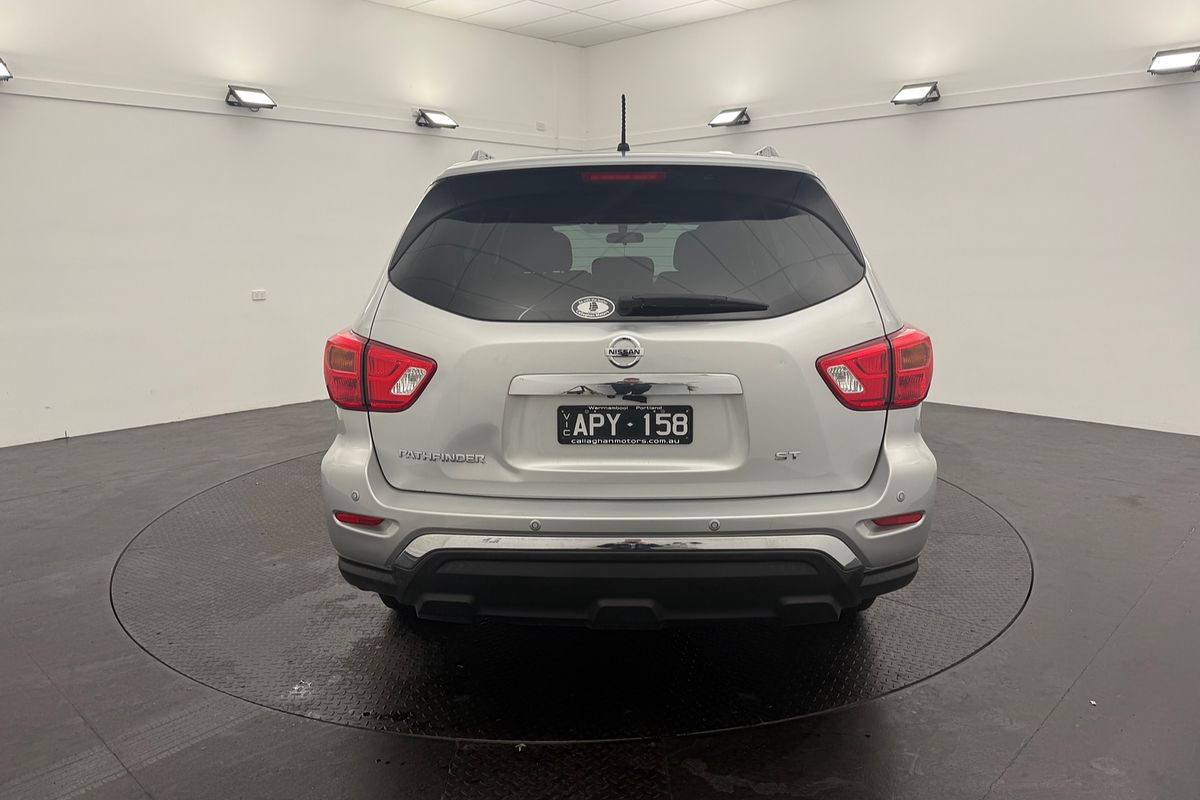 2017 Nissan Pathfinder ST R52 Series II