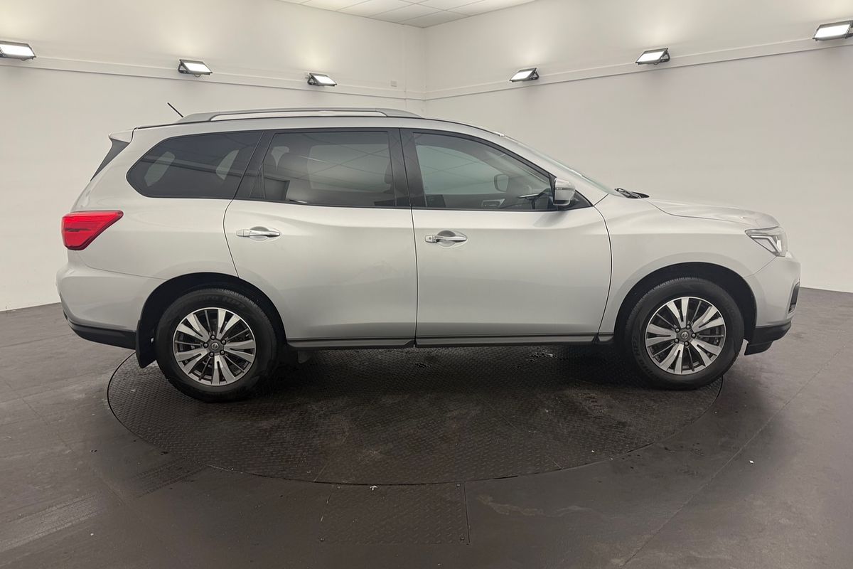 2017 Nissan Pathfinder ST R52 Series II