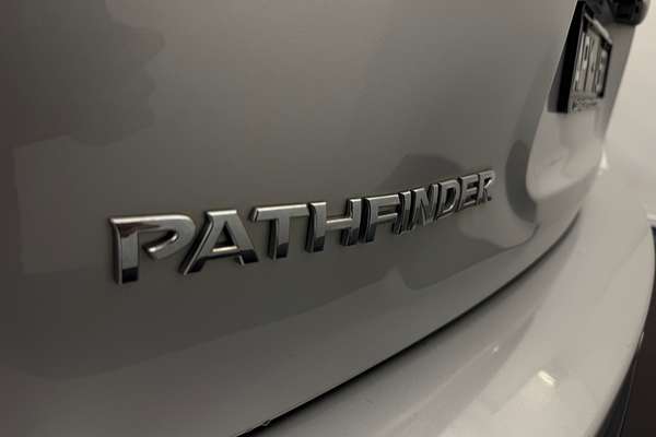 2017 Nissan Pathfinder ST R52 Series II