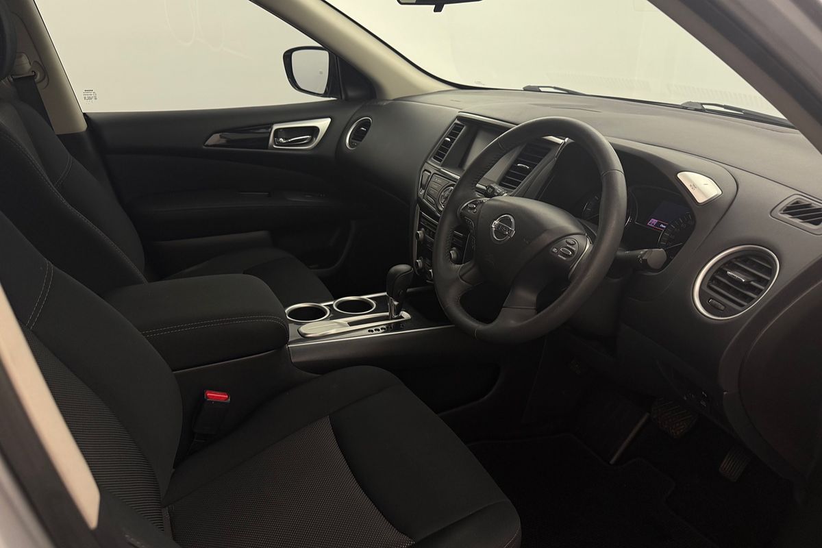 2017 Nissan Pathfinder ST R52 Series II