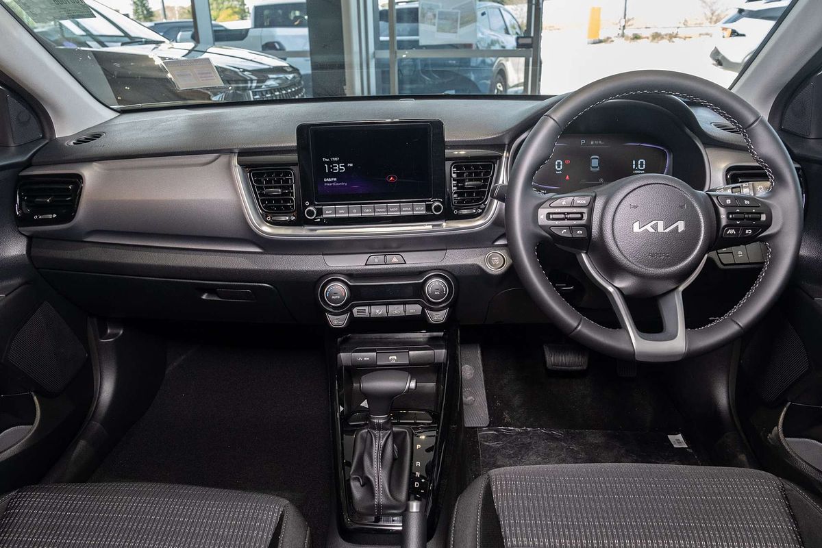 2025 Kia Stonic S YB