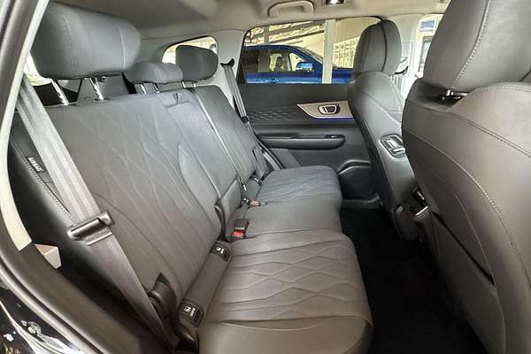 2025 Chery Tiggo 8 Super Hybrid Ultimate T31