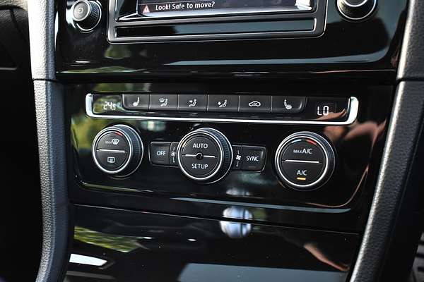 2014 Volkswagen Golf R 7
