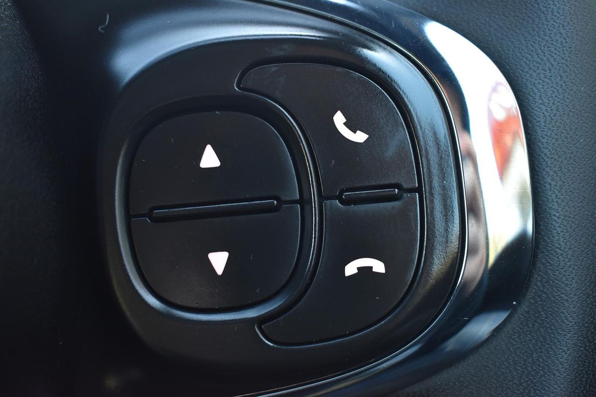2021 Fiat 500 Club Series 8