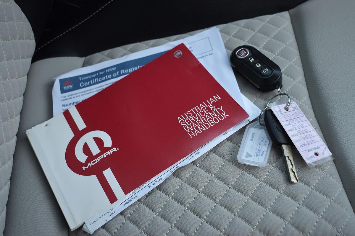 2021 Fiat 500 Club Series 8