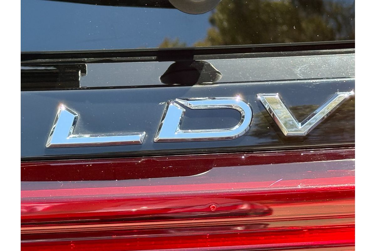 2025 LDV D90 Executive SV9A