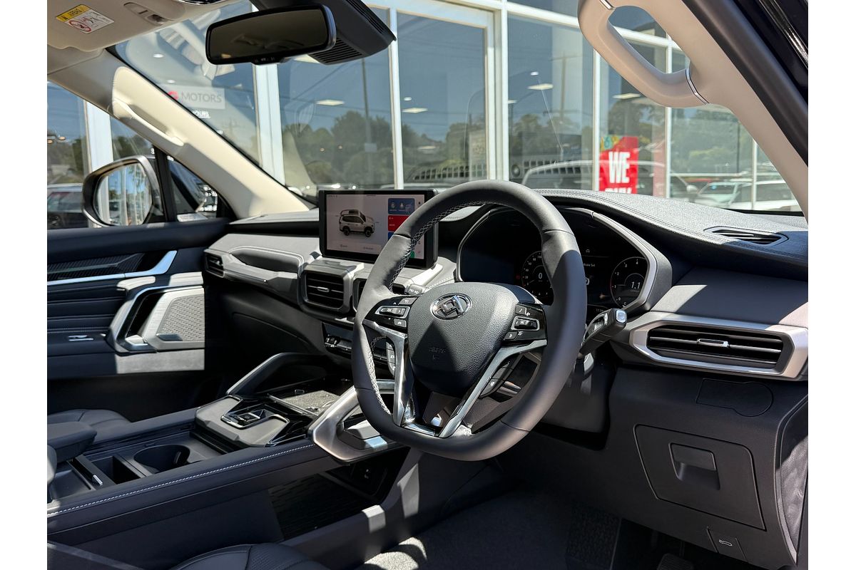 2025 LDV D90 Executive SV9A