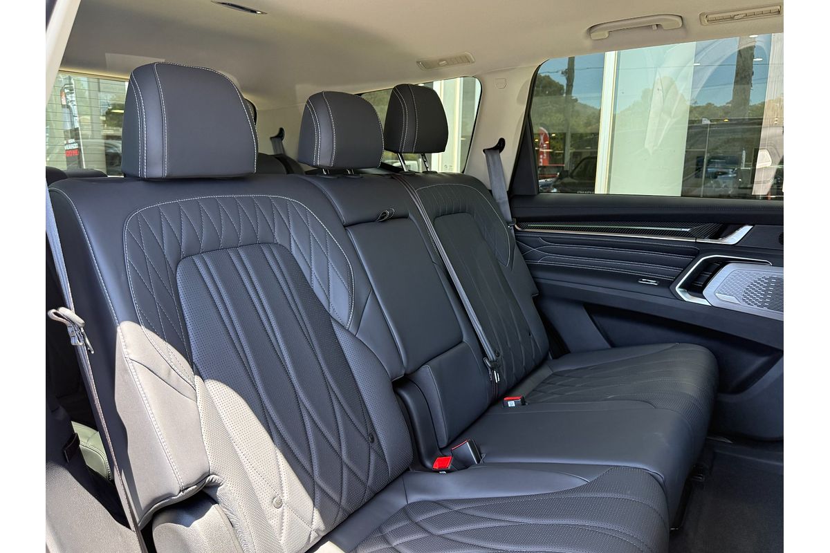 2025 LDV D90 Executive SV9A