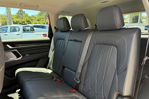2025 LDV D90 Executive SV9A