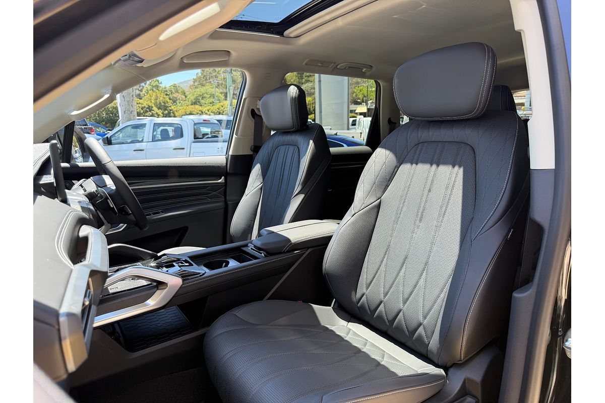2025 LDV D90 Executive SV9A