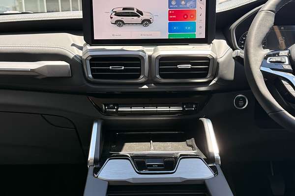 2025 LDV D90 Executive SV9A