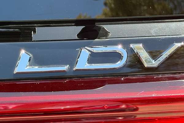 2025 LDV D90 Executive SV9A