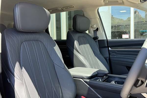 2025 LDV D90 Executive SV9A