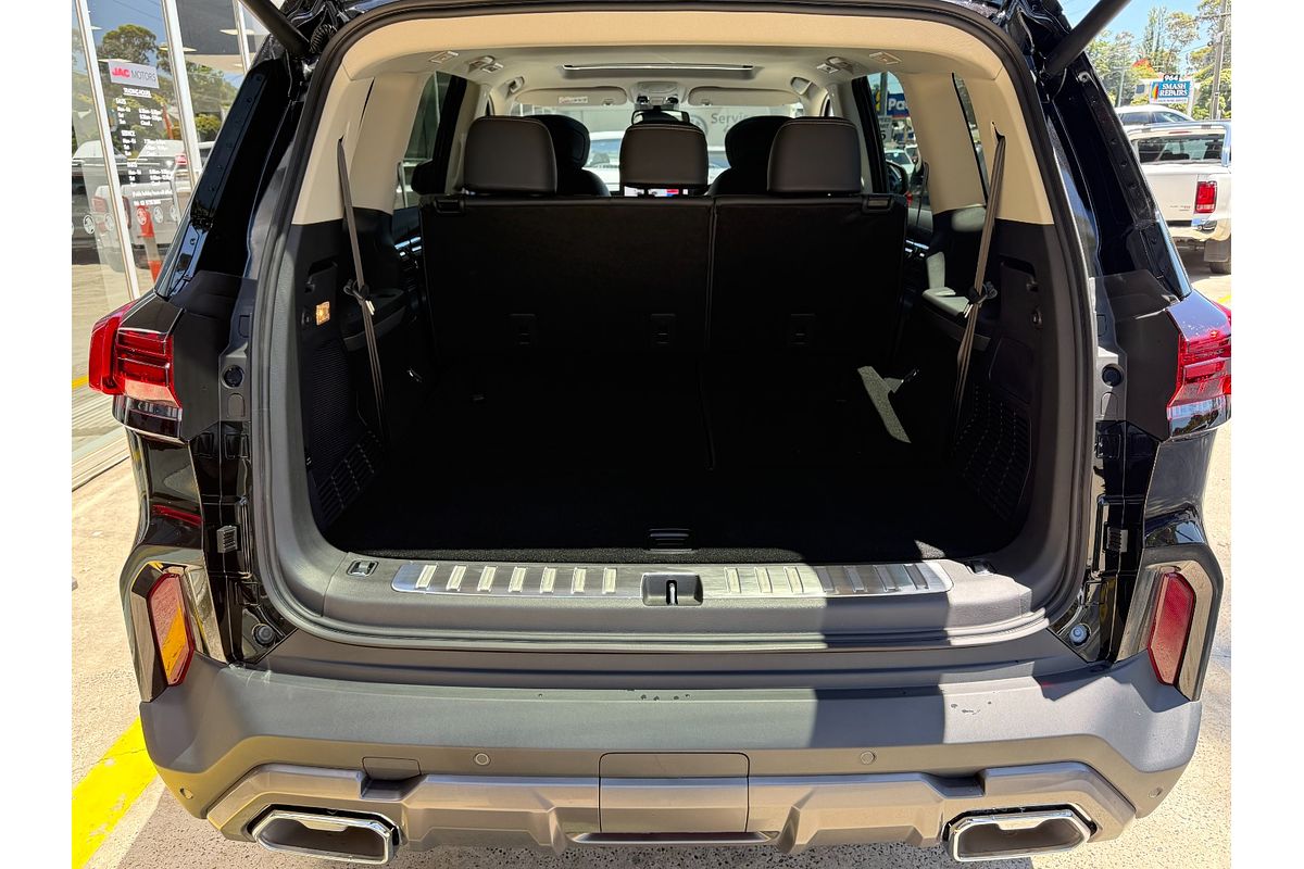 2025 LDV D90 Executive SV9A