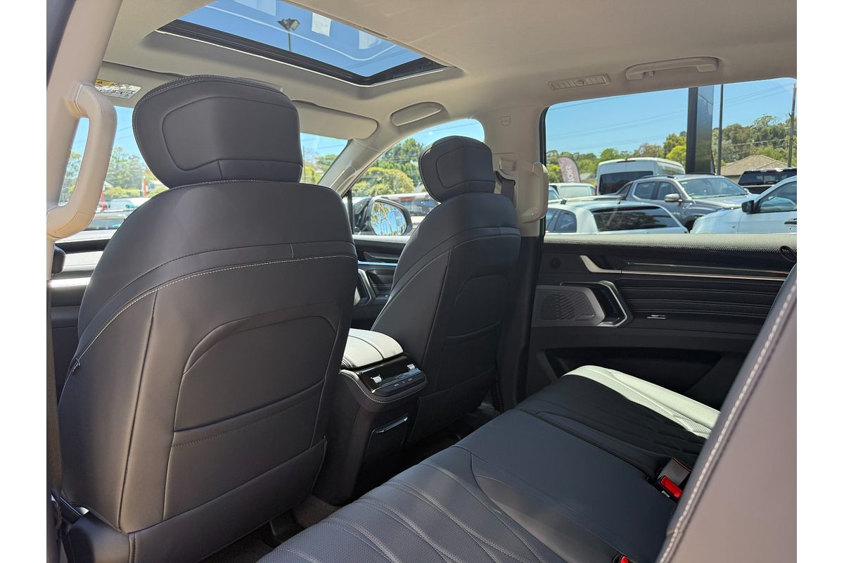 2025 LDV D90 Executive SV9A