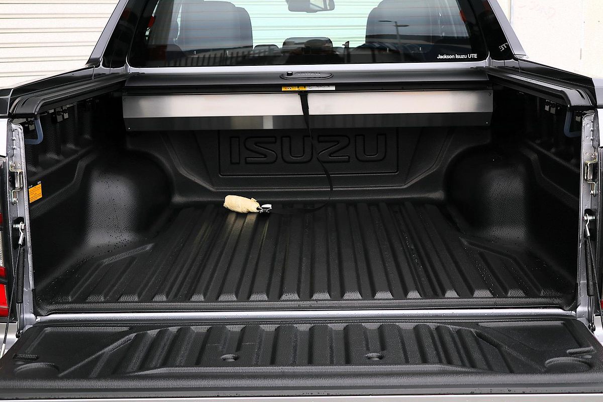 2024 Isuzu D-MAX X-TERRAIN 4X4