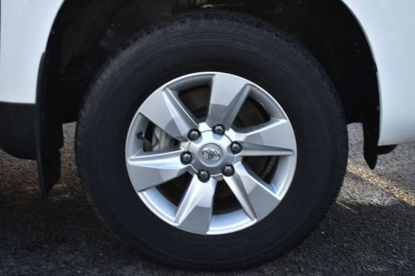 2023 Toyota Landcruiser Prado GX GDJ150R