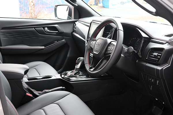 2024 Isuzu D-MAX X-TERRAIN 4X4