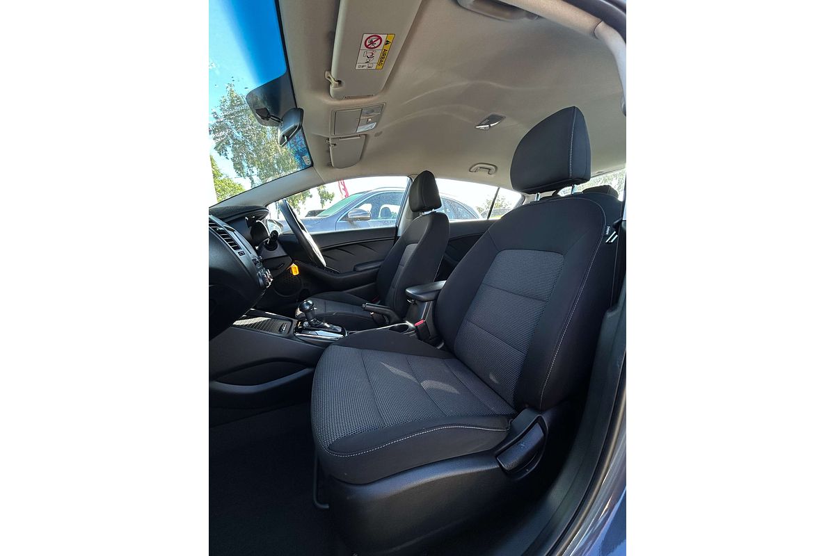 2017 Kia Cerato S YD