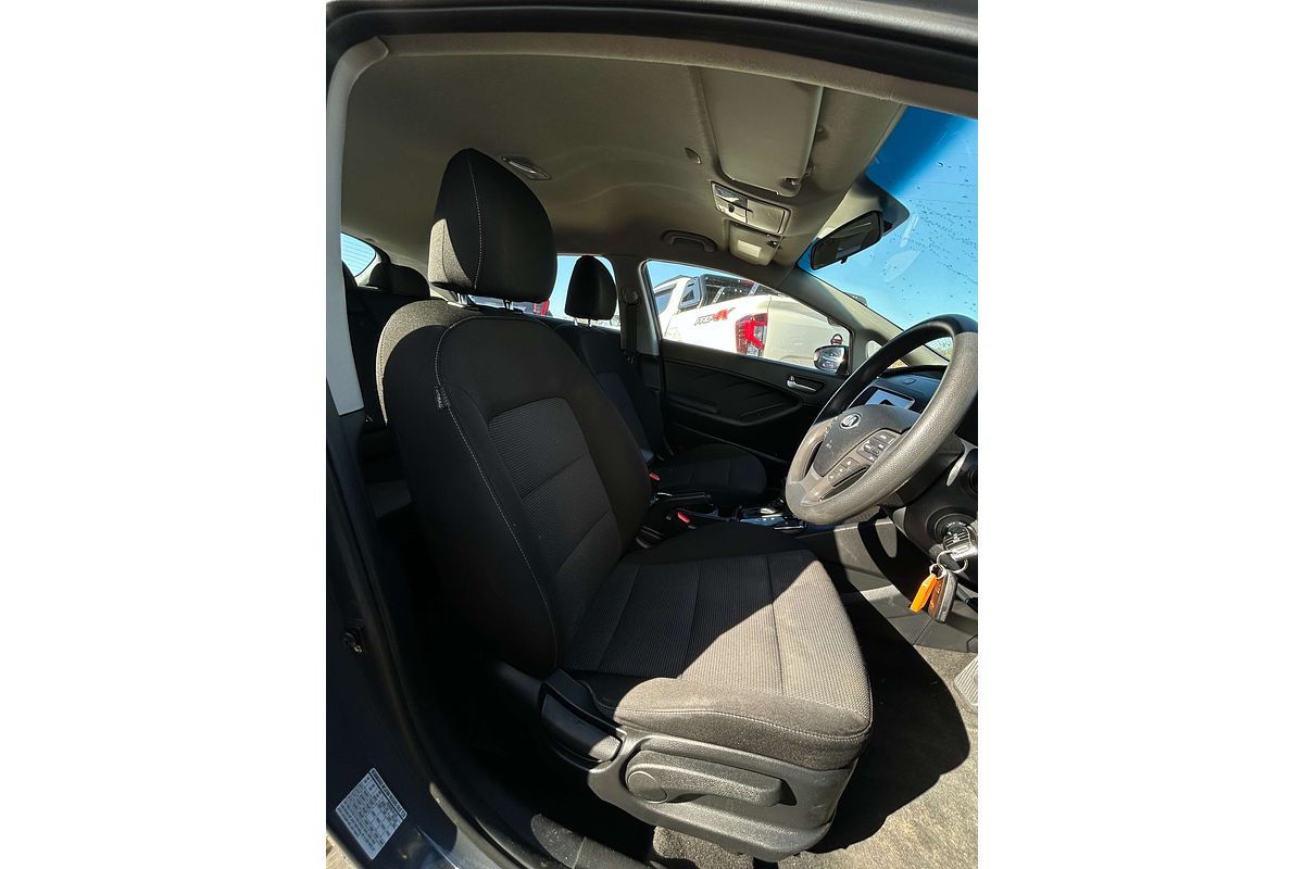 2017 Kia Cerato S YD