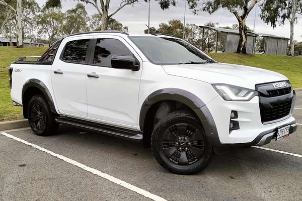 2022 Isuzu D-MAX X-TERRAIN 4X4