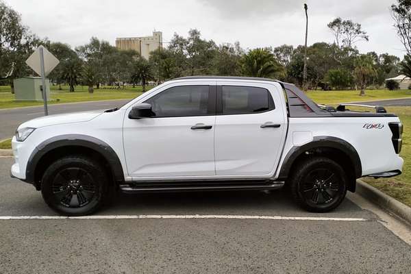 2022 Isuzu D-MAX X-TERRAIN 4X4