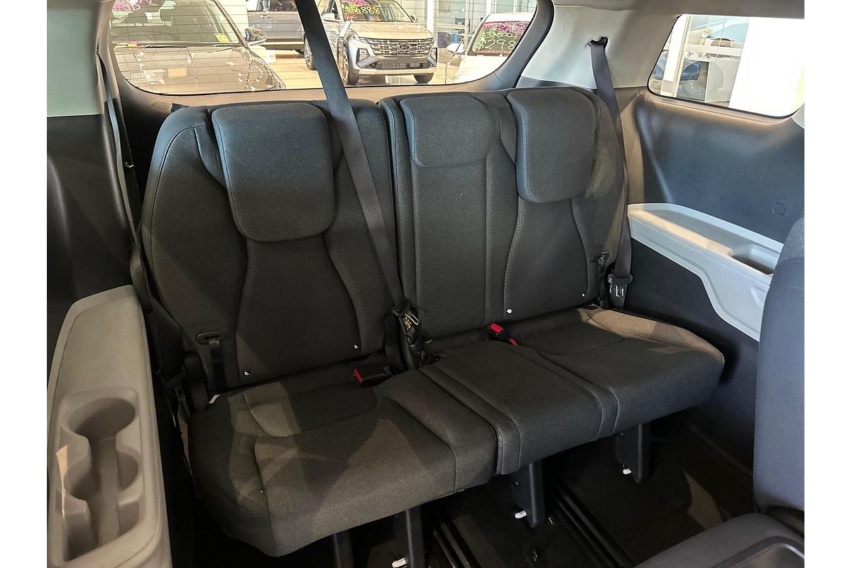 2023 Kia Carnival S KA4