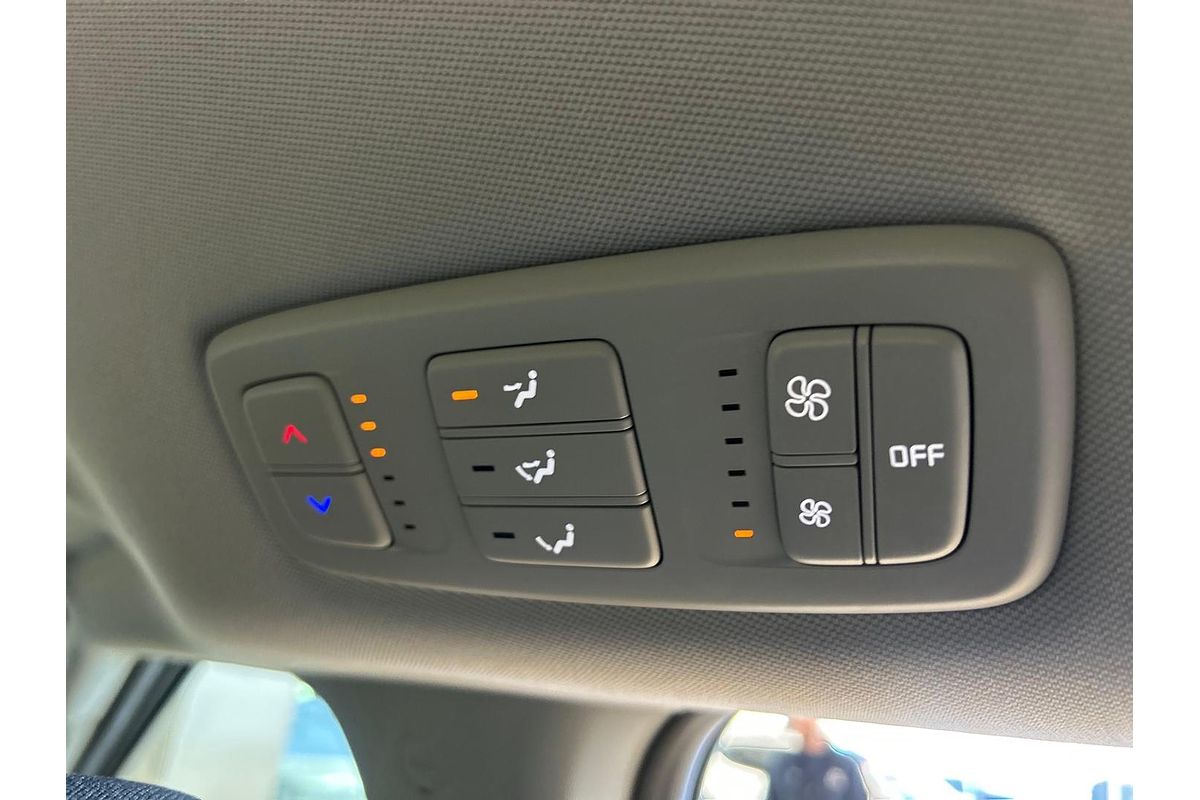 2023 Kia Carnival S KA4