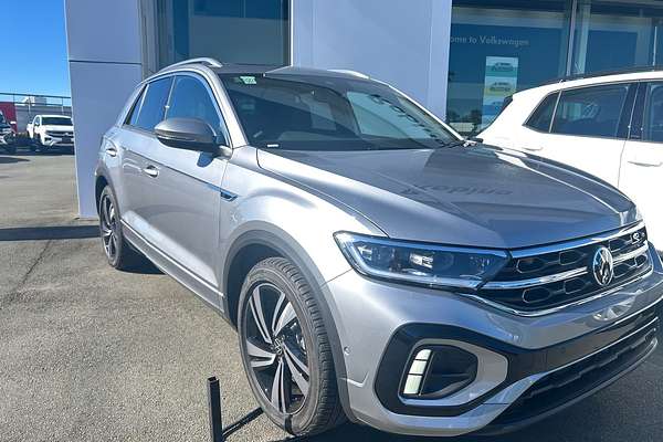 2025 Volkswagen T-Roc 140TSI R-Line D11