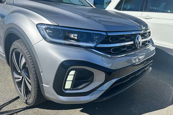 2025 Volkswagen T-Roc 140TSI R-Line D11