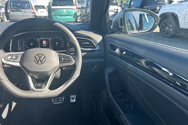 2025 Volkswagen T-Roc 140TSI R-Line D11