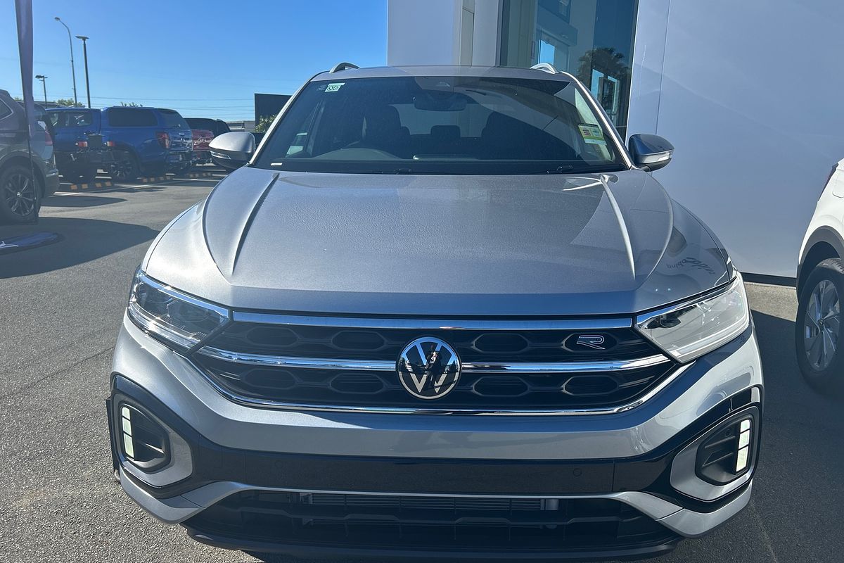 2025 Volkswagen T-Roc 140TSI R-Line D11