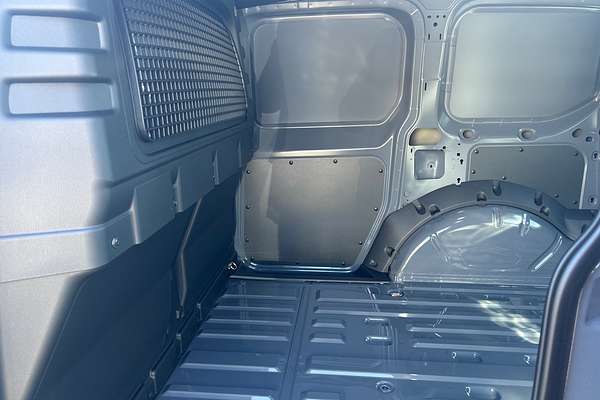 2025 Volkswagen Caddy TDI320 5 SWB