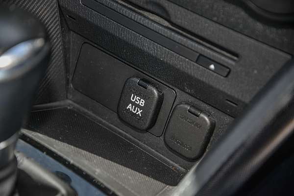 2015 Mazda 2 Maxx DJ Series