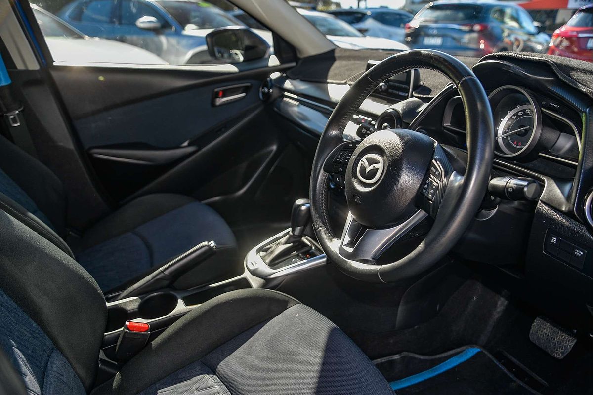 2015 Mazda 2 Maxx DJ Series