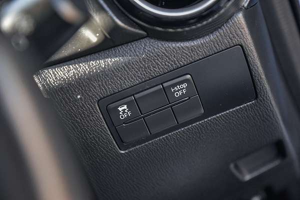2015 Mazda 2 Maxx DJ Series