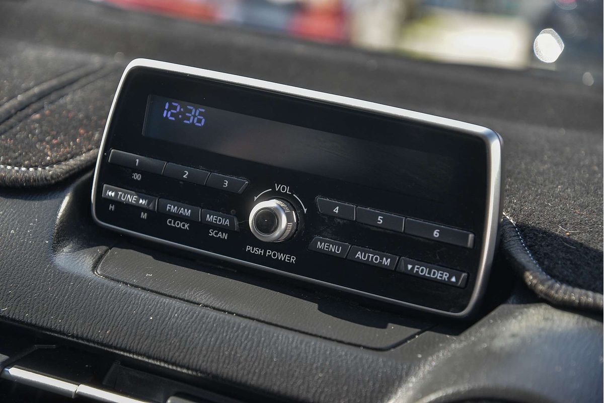 2015 Mazda 2 Maxx DJ Series
