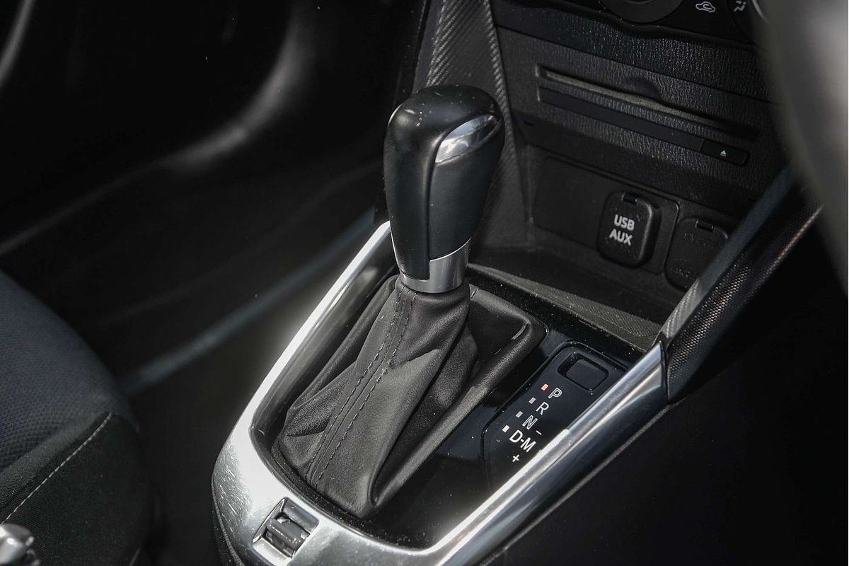 2015 Mazda 2 Maxx DJ Series