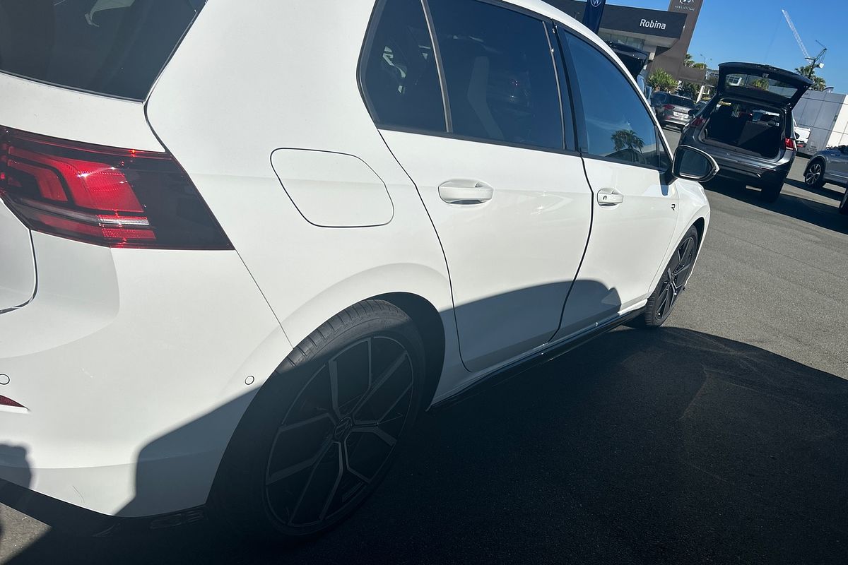 2025 Volkswagen Golf 110TSI R-Line 8.5