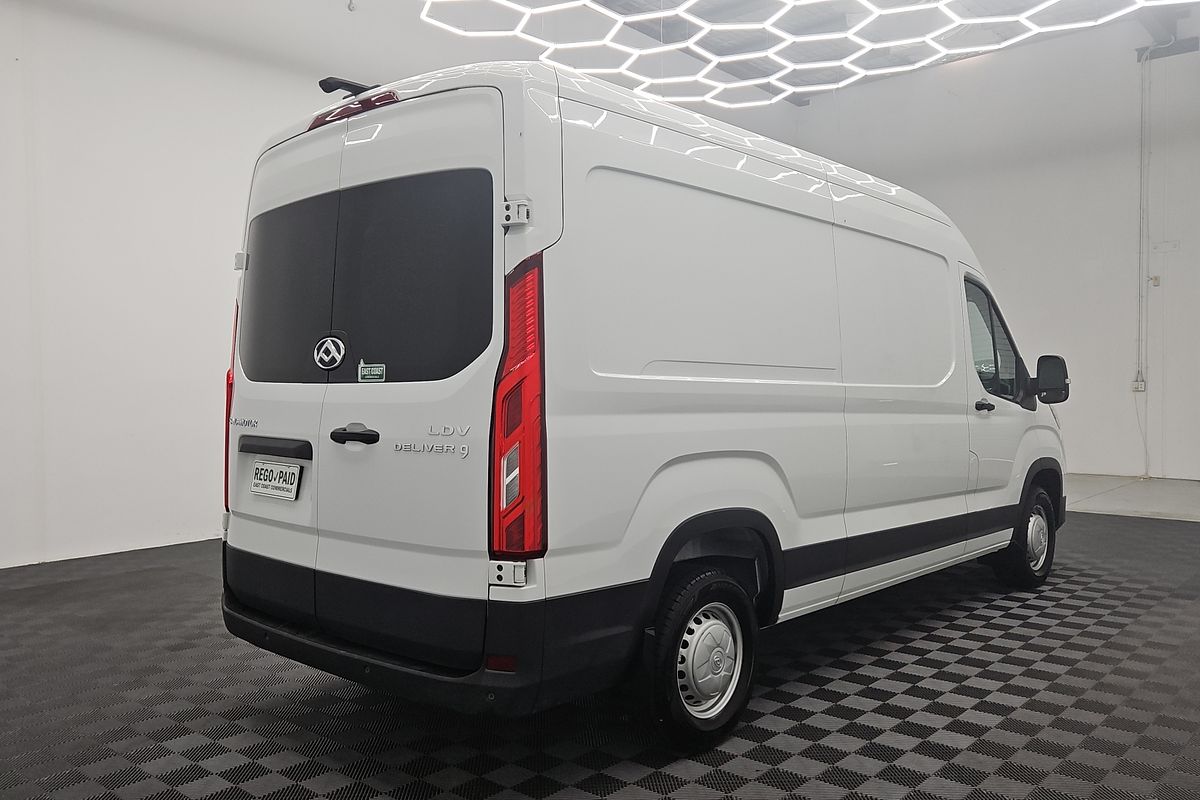 2023 LDV Deliver 9 LWB
