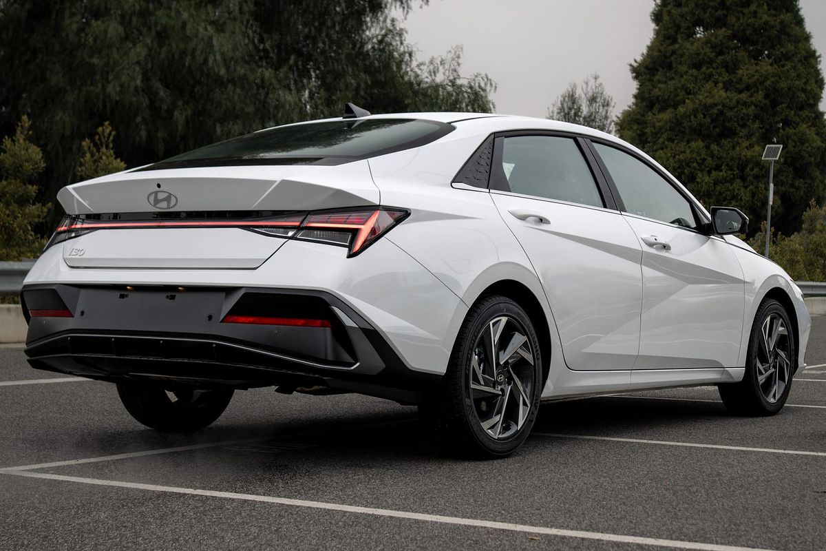 2025 Hyundai i30 Premium CN7.V2