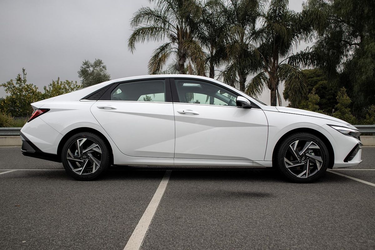 2025 Hyundai i30 Premium CN7.V2