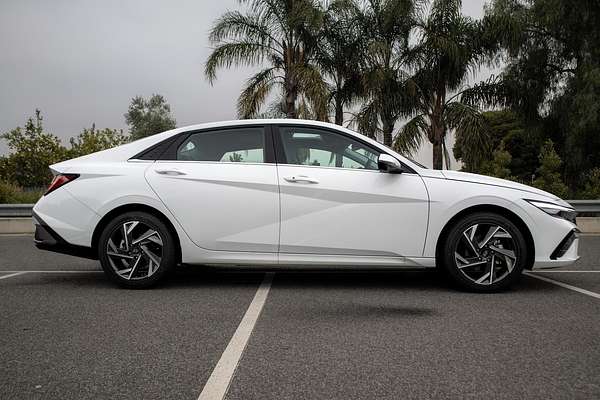 2025 Hyundai i30 Premium CN7.V2