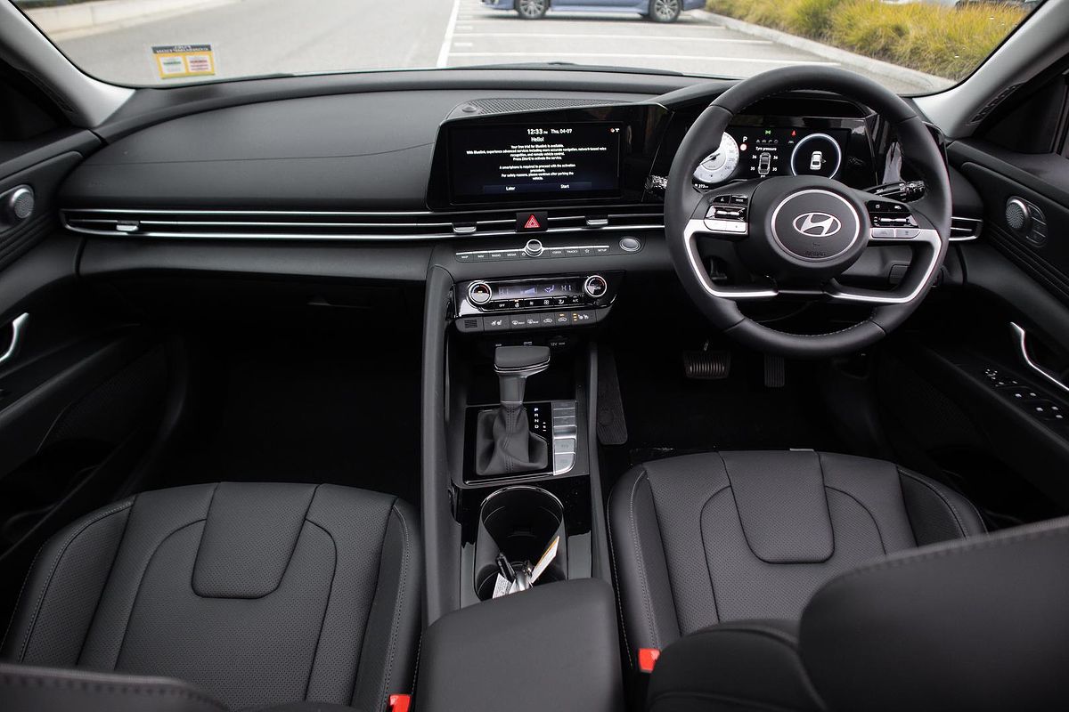 2025 Hyundai i30 Premium CN7.V2