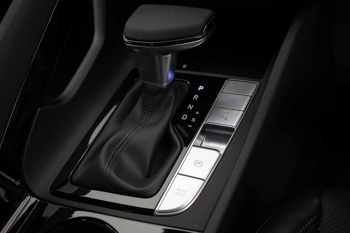2025 Hyundai i30 Premium CN7.V2